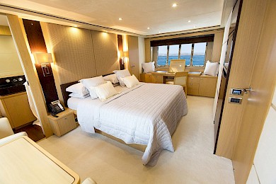 Yacht Catherine cabin