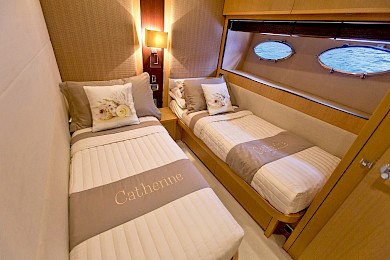 Yacht Catherine cabin