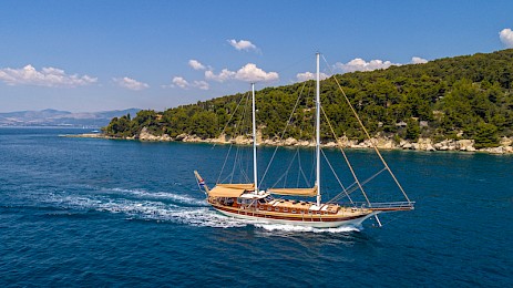 Yacht Angelica side view