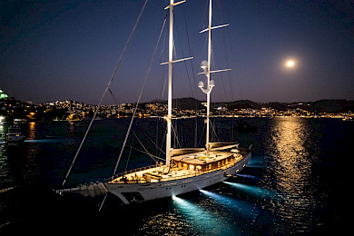 Yacht Zanziba aerial view