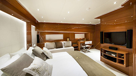 Yacht Mermaid cabin