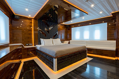 Yacht Sun of Wind cabin