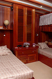 Yacht Matina cabin