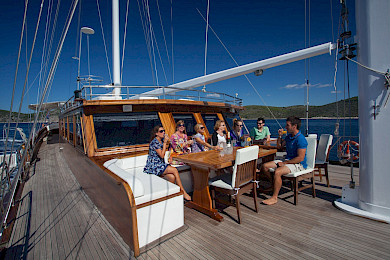 Yacht Stella Maris deck