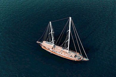 Yacht La Bella Vita aerial view