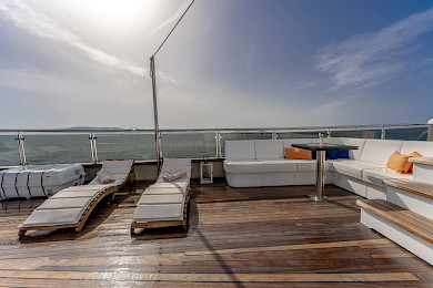 Yacht Santa Clara deck