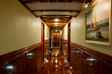 Yacht Admiral hallway