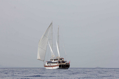 Yacht Boreas sailing