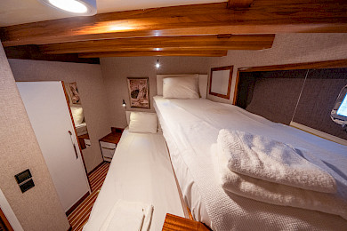 Yacht Boreas cabin