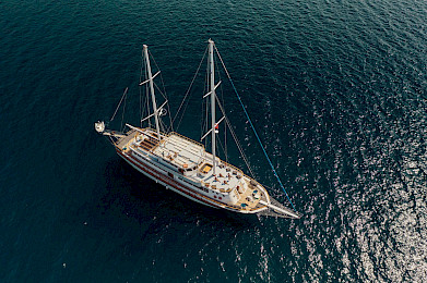 Yacht Boreas aerial view