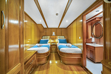 Yacht Tersane 8 cabin