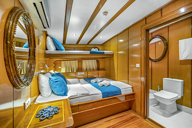 Yacht Tersane 8 cabin