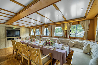 Yacht Tersane 8 saloon