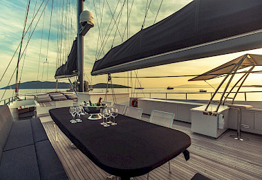 Yacht Virtuoso deck