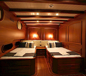 Yacht Caner IV cabin