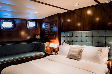 Yacht Capricorn 1 cabin