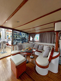 Yacht Anemos saloon