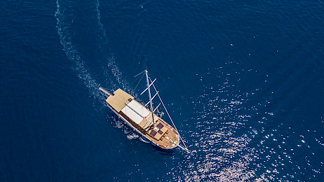 Yacht Freedom aerial view