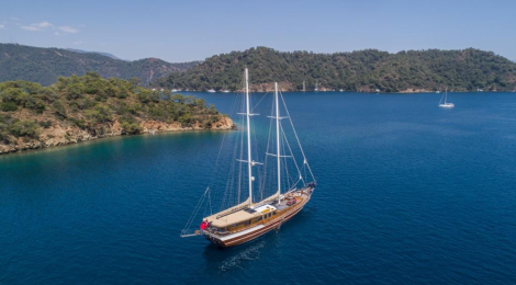 Yacht Sema Tuana aerial view