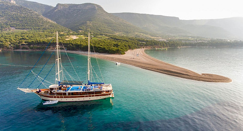 Yacht Tajna Mora aerial view