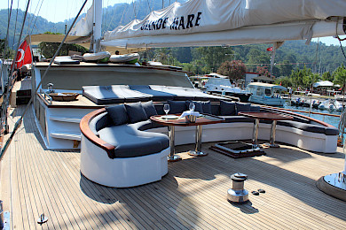 Yacht Grande Mare deck