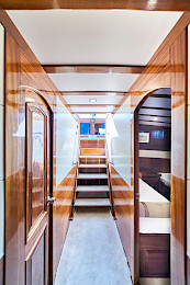 Yacht Perla hallway