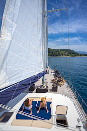 Yacht Alba photo