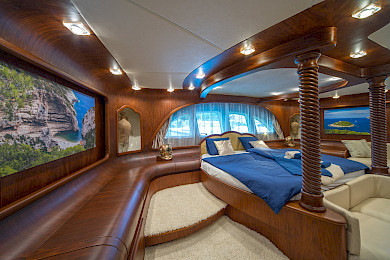 Yacht Alba cabin