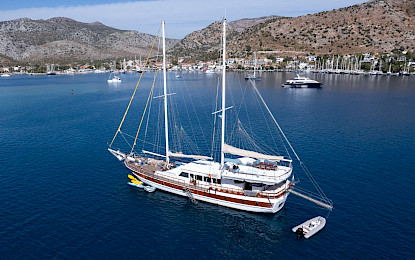 Yacht White Swan aerial view