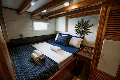 Yacht Beyaz Lale cabin