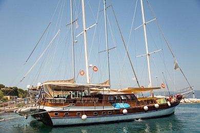 Yacht Hemera on anchor