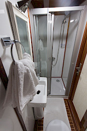 Yacht Hemera cabin bathroom