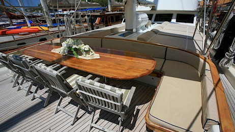 Yacht Aegean Clipper deck