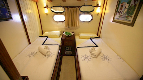 Yacht Aegean Clipper cabin