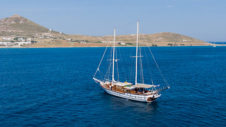 Yacht Hera aerial view