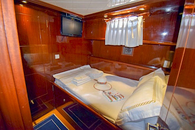 Yacht Perla Del Mar 1 cabin