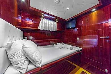 Yacht Perla Del Mar 1 cabin