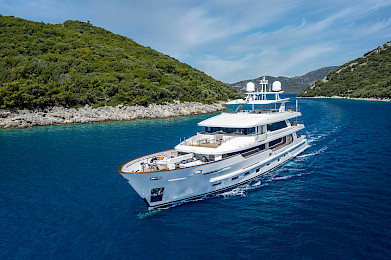 Yacht Sunrise aerial view