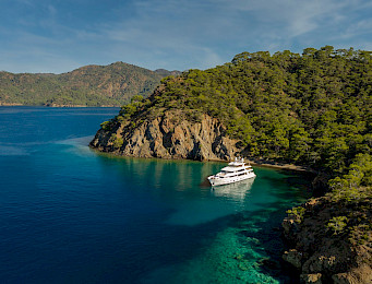 Yacht Sunrise on anchor