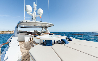 Yacht Calypso I flybridge