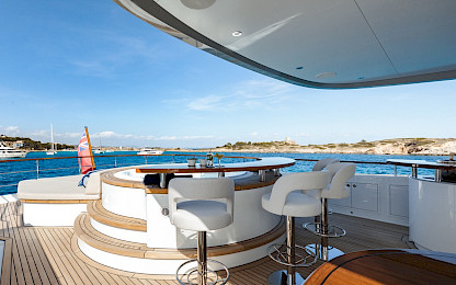 Yacht Calypso I flybridge