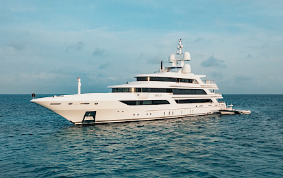 Yacht Moca side view