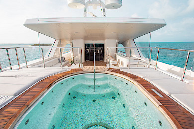 Yacht Moca Jacuzzi