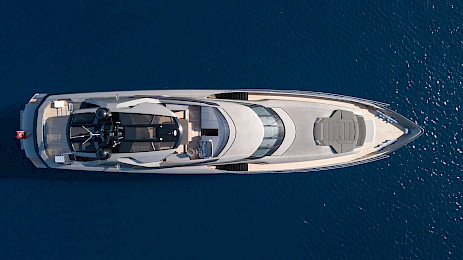 Yacht FX 38 top-down view