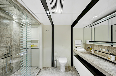 Yacht FX 38 cabin bathroom