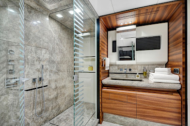 Yacht FX 38 cabin bathroom