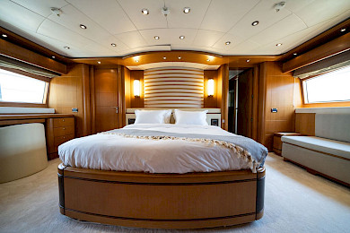 Yacht Ariela cabin