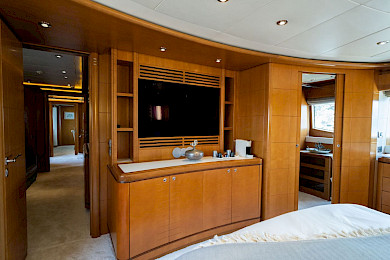 Yacht Ariela cabin