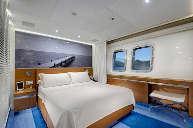 Yacht Morning Star cabin