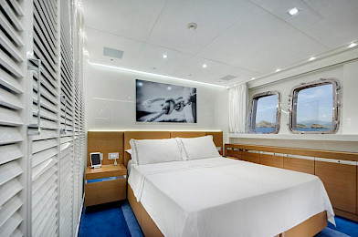 Yacht Morning Star cabin